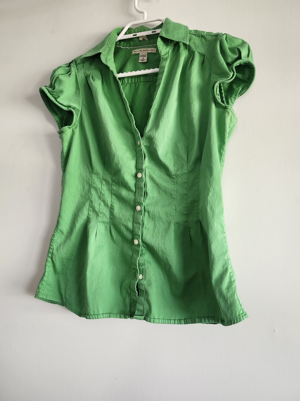 Banana Republic Green Button Front Blouse | Women Size 4 | Cotton | Short Sleeve